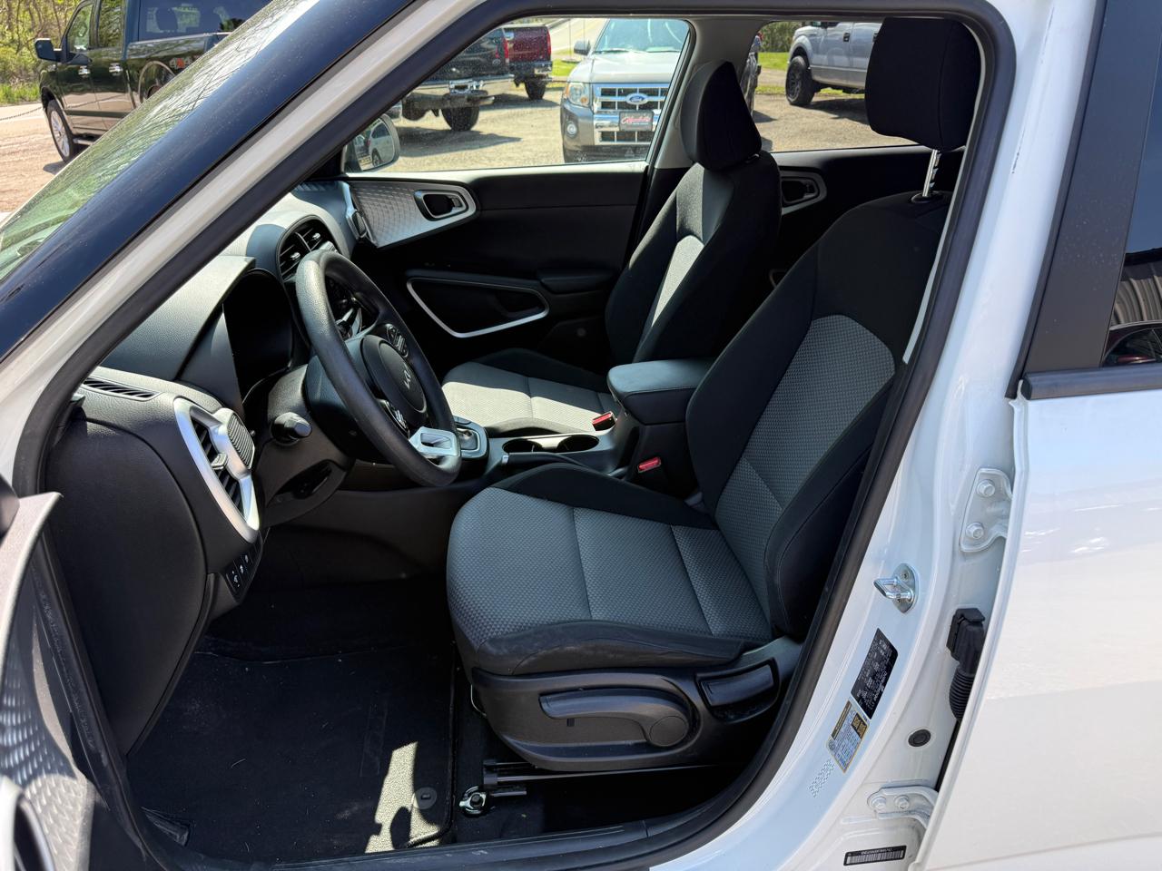 Kia Soul LX CVT 2023