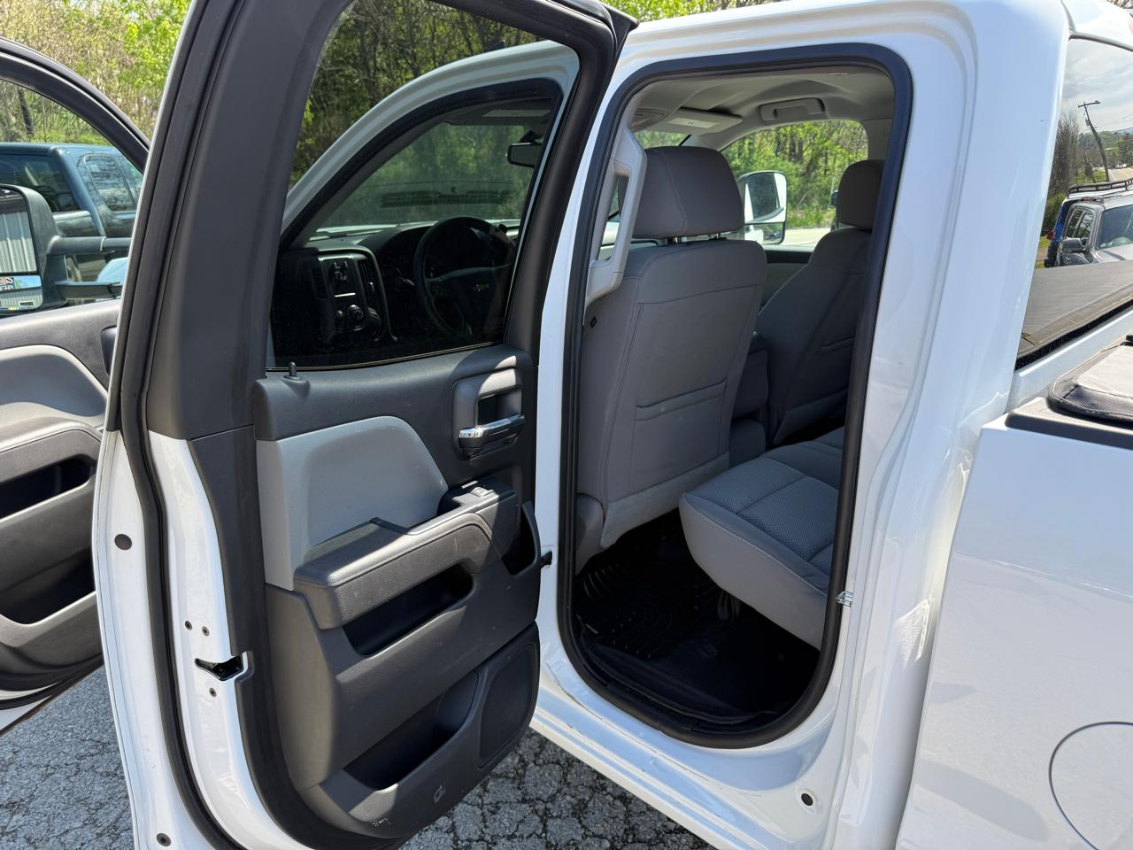 Chevrolet Silverado 1500 Work Truck Double Cab 4WD 2017