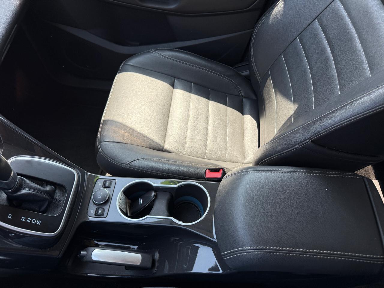 Ford Escape Titanium 4WD 2014