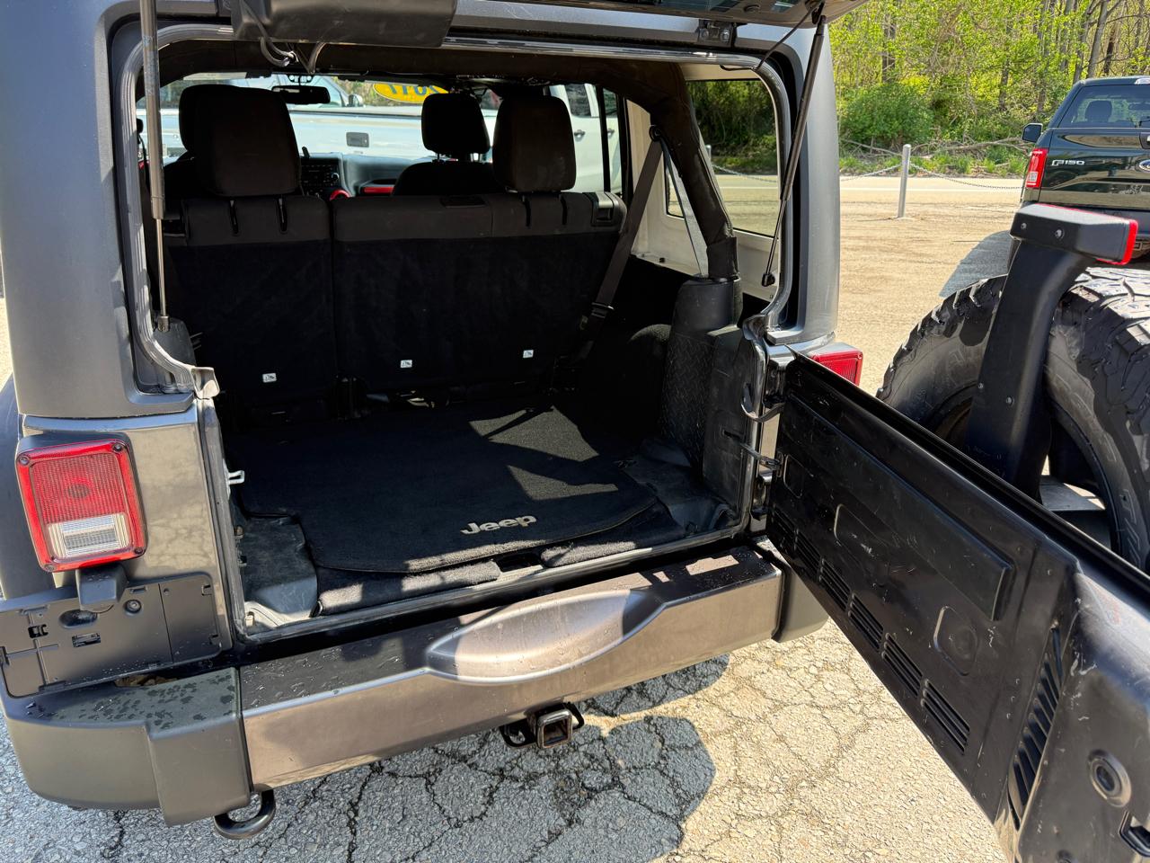 Jeep Wrangler Unlimited Sport 4WD 2017