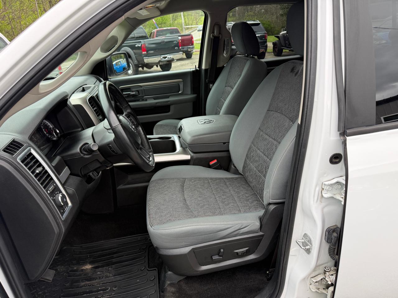 RAM 1500 Harvest 4x4 Crew Cab 5'7" Box 2018