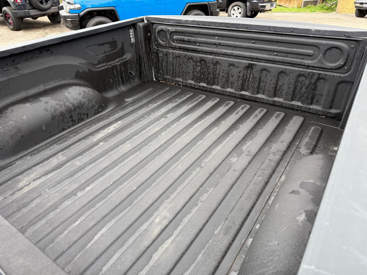 RAM 1500 Harvest 4x4 Crew Cab 5'7" Box 2018