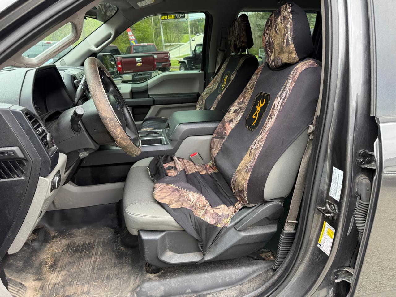 Ford F-150 XL SuperCrew 5.5-ft. Bed 4WD 2016