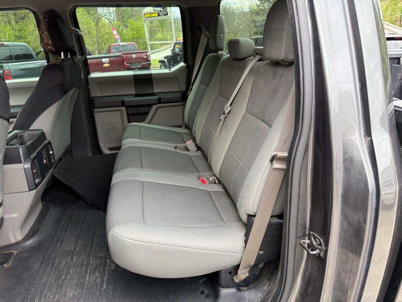 Ford F-150 XL SuperCrew 5.5-ft. Bed 4WD 2016