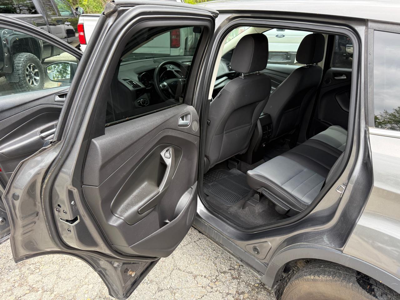 Ford Escape SE 4WD 2013