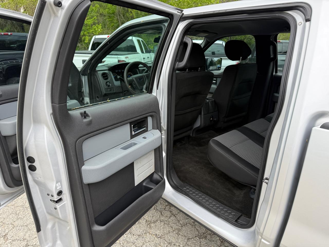 Ford F-150 STX SuperCab 5.5-ft. Bed 4WD 2014