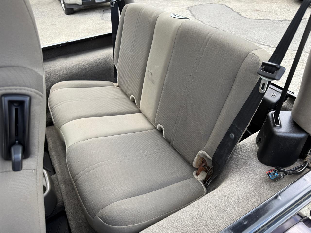 Jeep Wrangler Sahara 2004