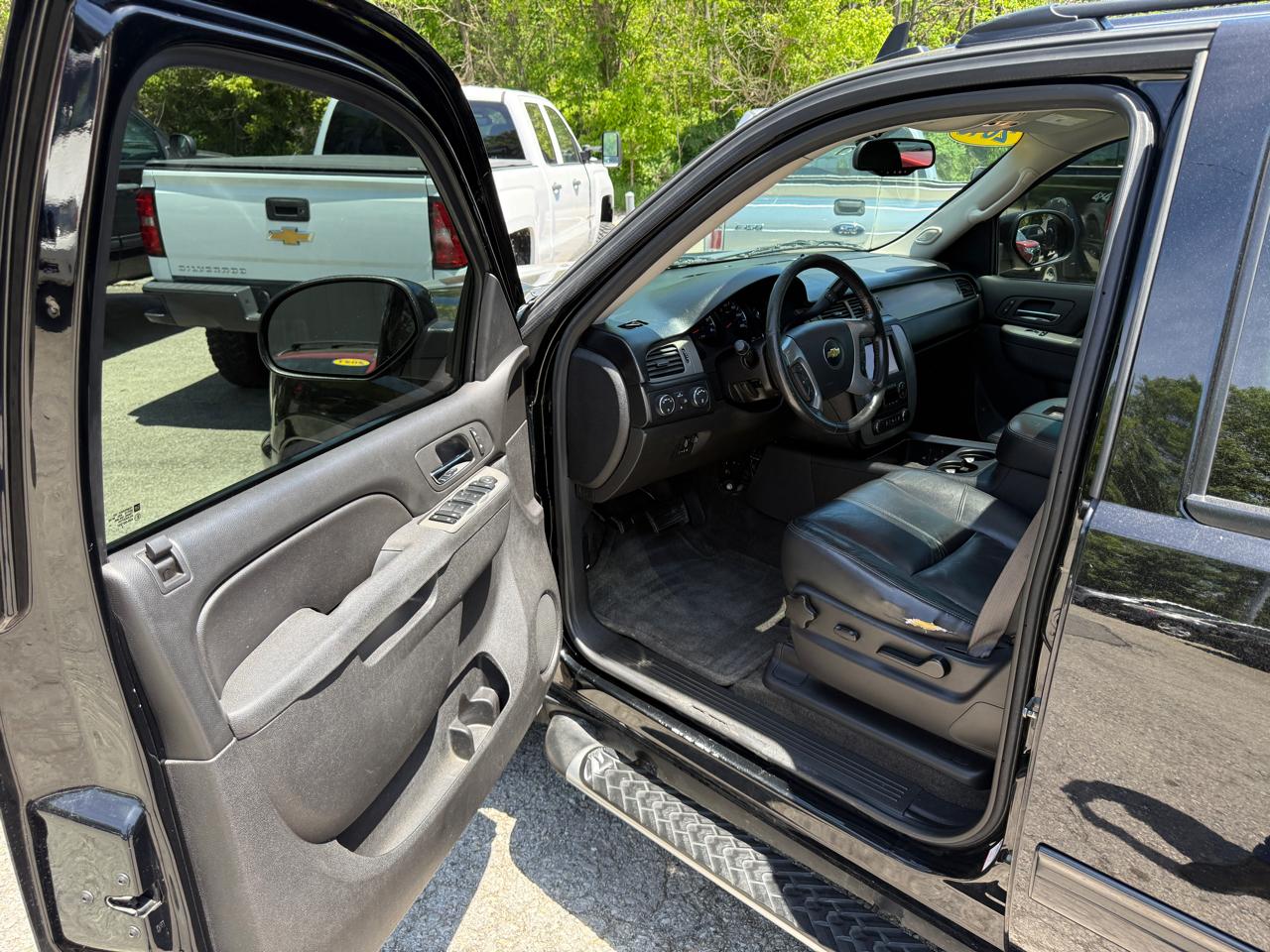 Chevrolet Avalanche  2013
