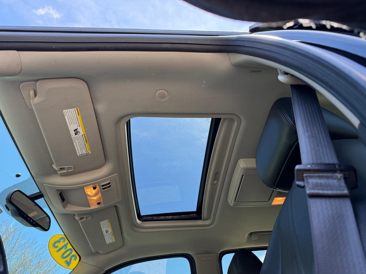 Chevrolet Avalanche  2013