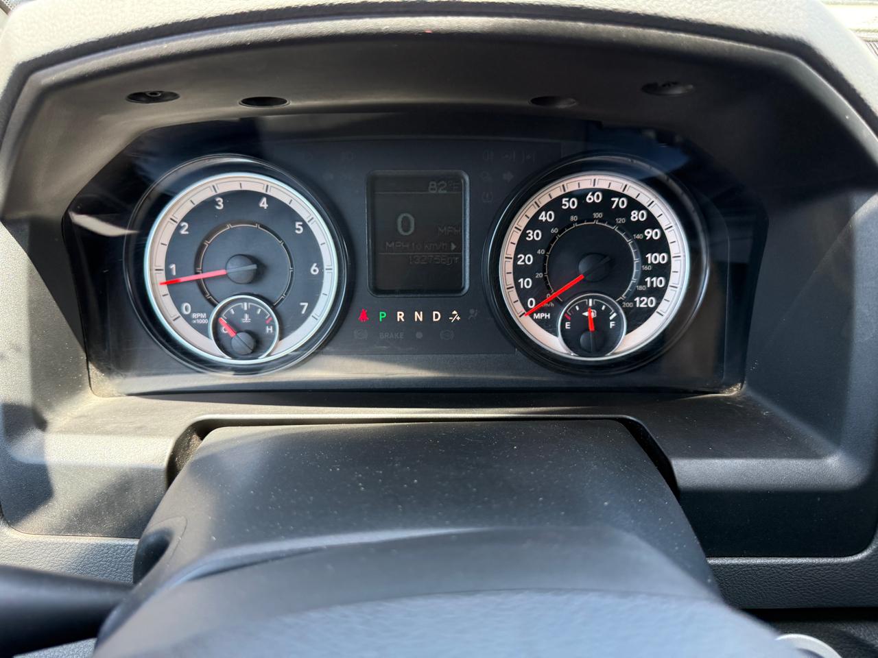 RAM 1500 ST Quad Cab 4WD 2016