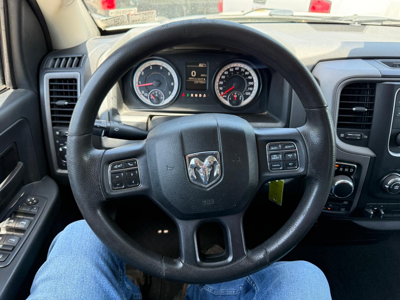RAM 1500 ST Quad Cab 4WD 2016