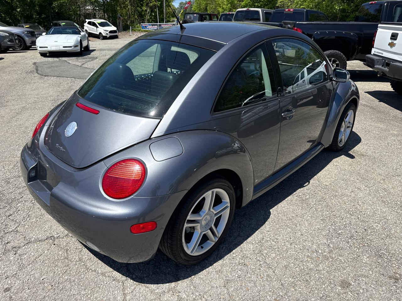 Volkswagen New Beetle GLS 1.8T 2005