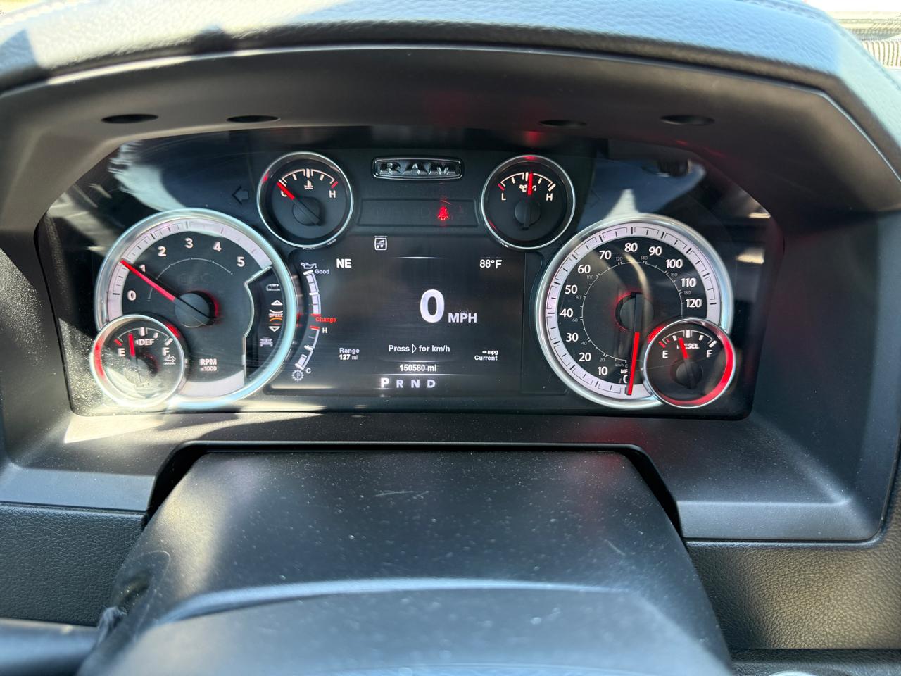 RAM 1500 Laramie Crew Cab SWB 4WD 2015