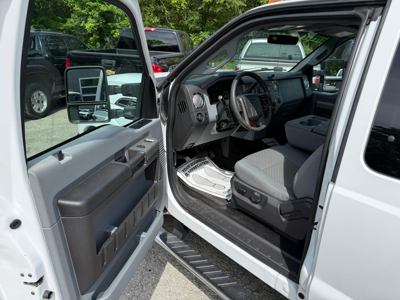 Ford F-250 SD XLT SuperCab Long Bed 4WD 2012