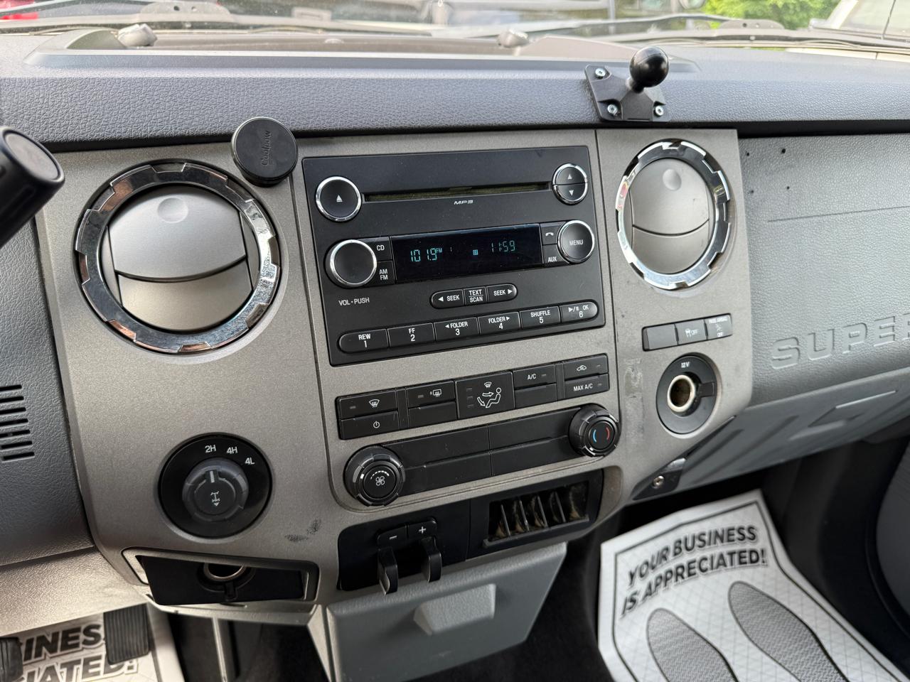 Ford F-250 SD XLT SuperCab Long Bed 4WD 2012