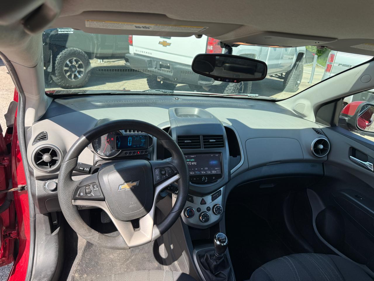 Chevrolet Sonic LT Manual Sedan 2015