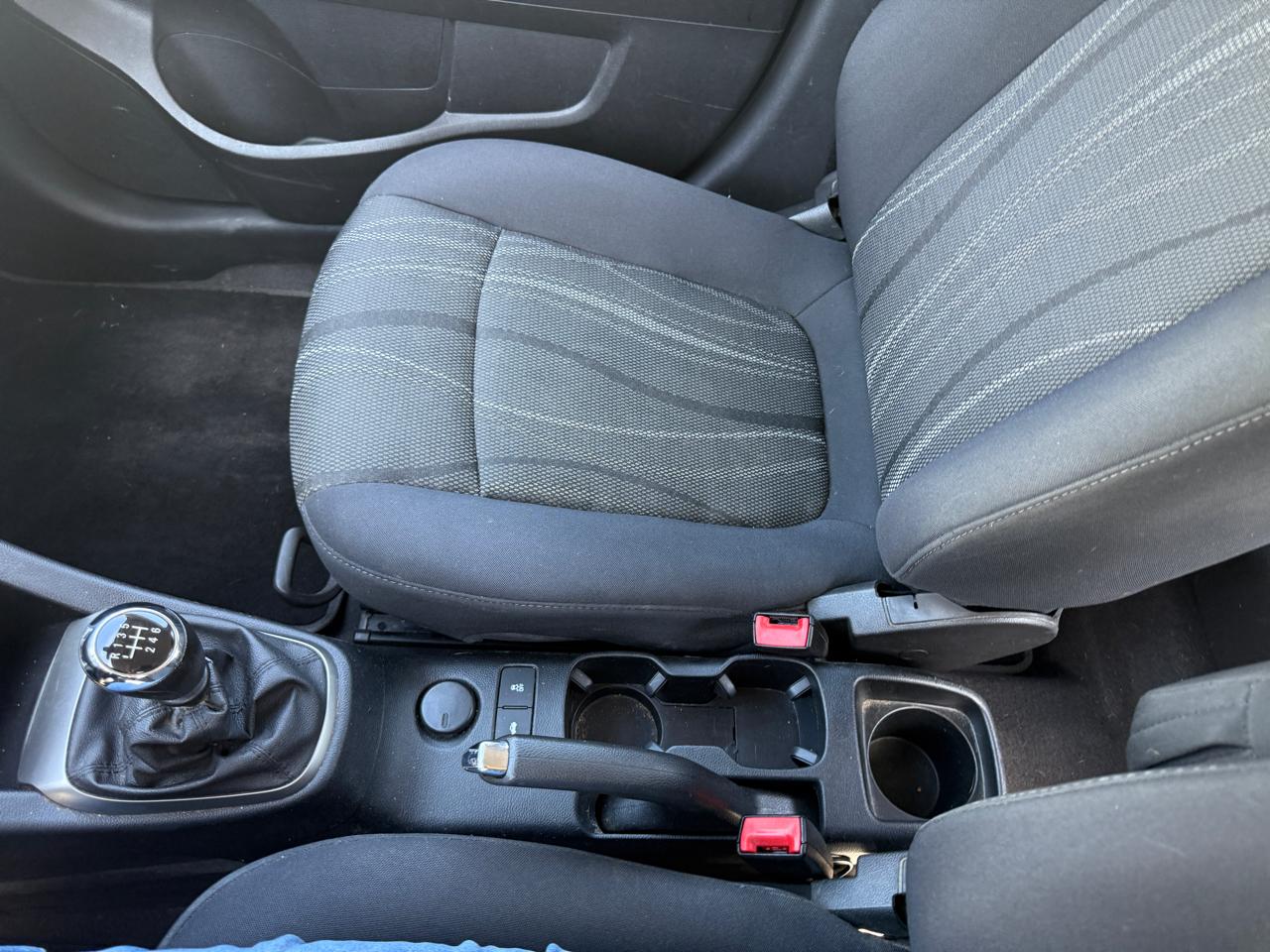 Chevrolet Sonic LT Manual Sedan 2015