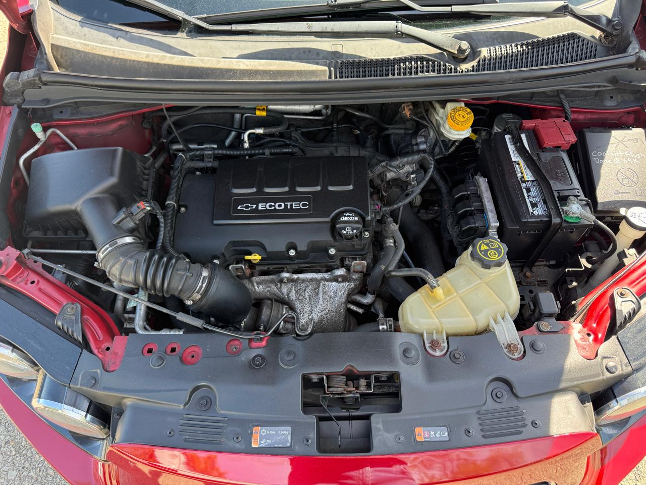 Chevrolet Sonic LT Manual Sedan 2015