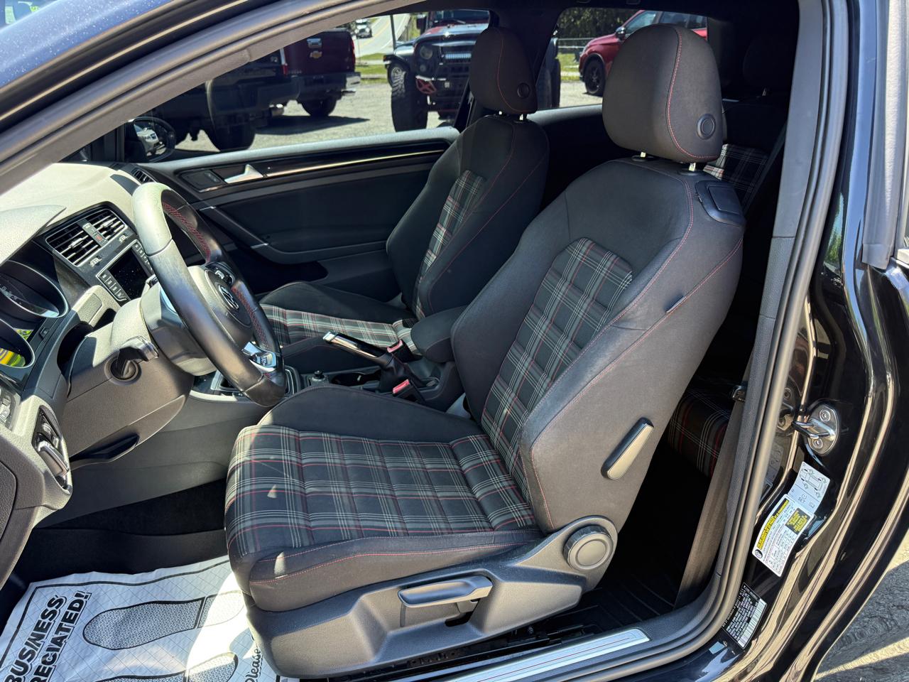 Volkswagen GTI S 2D Hatchback 2016