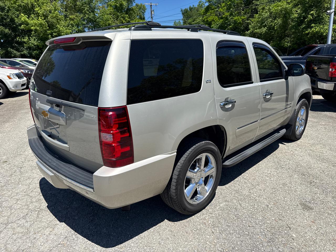 Chevrolet Tahoe LTZ 4WD 2014