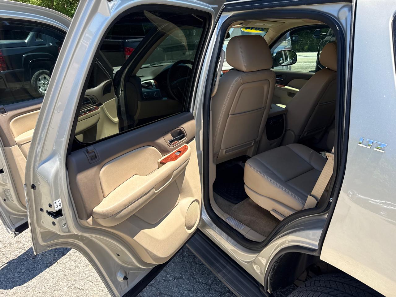 Chevrolet Tahoe LTZ 4WD 2014