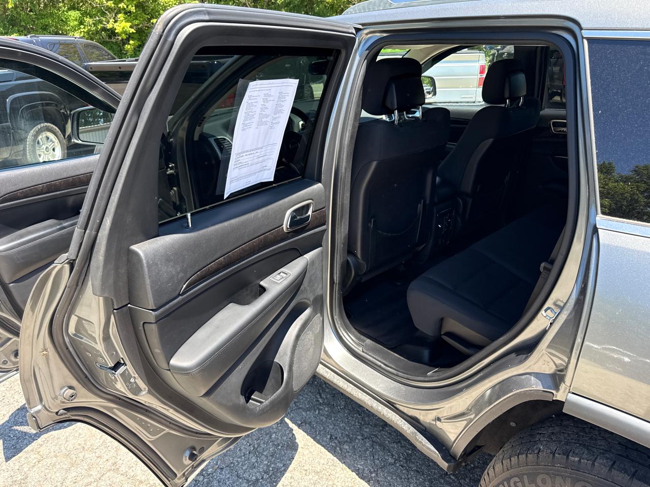 Jeep Grand Cherokee Laredo 4WD 2013