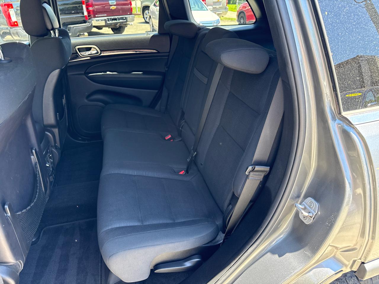 Jeep Grand Cherokee Laredo 4WD 2013