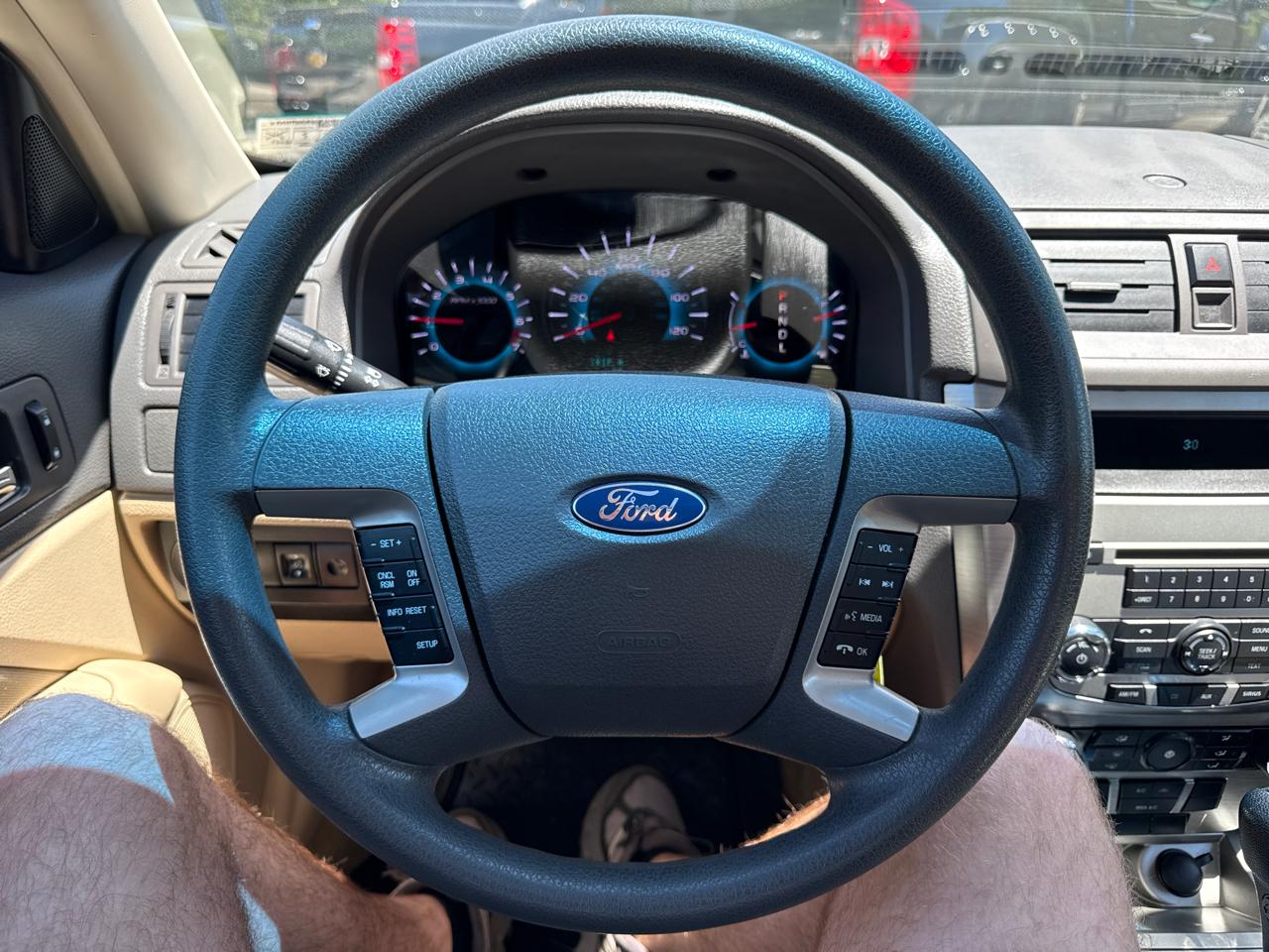 Ford Fusion SE 2012