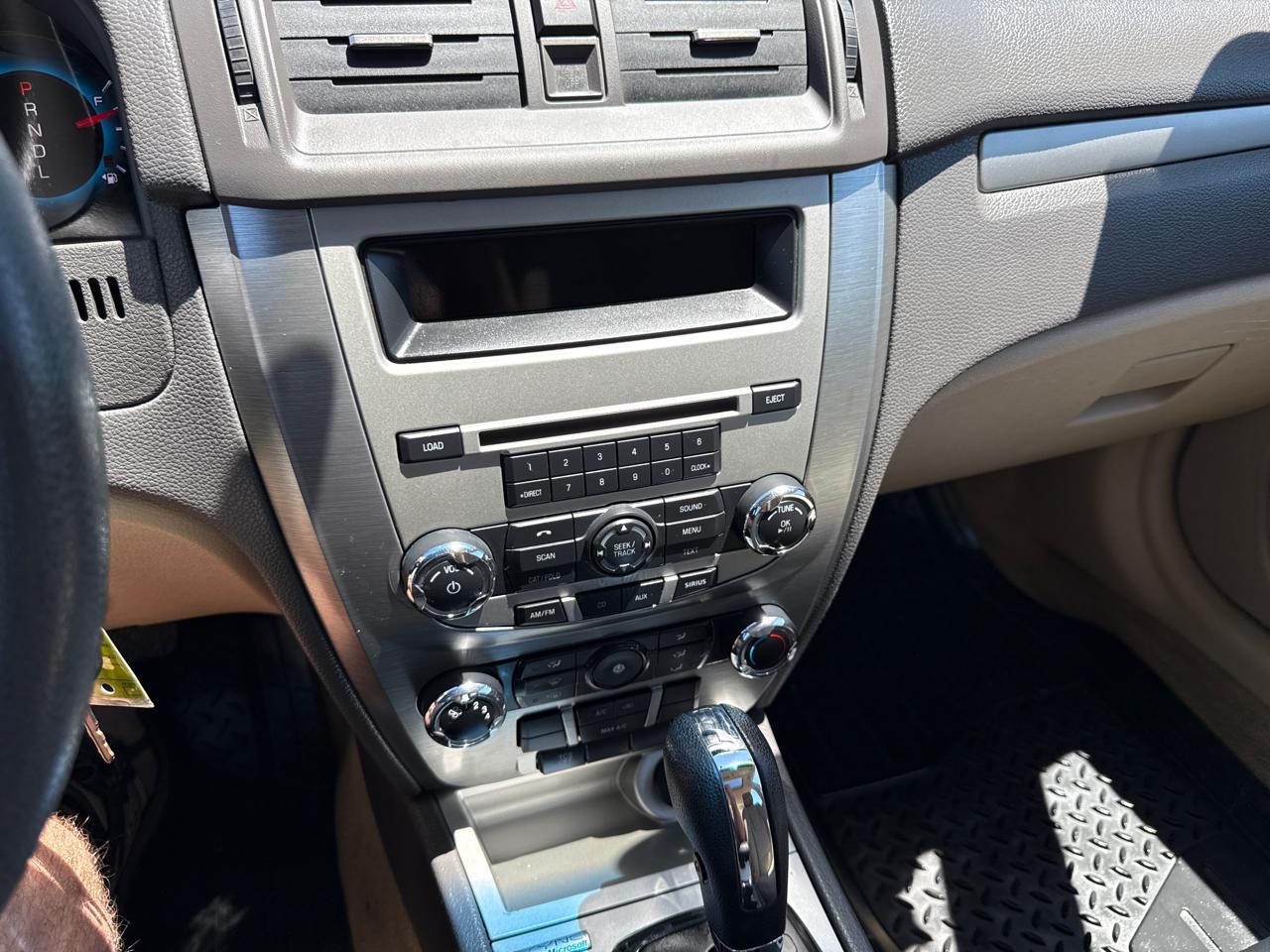 Ford Fusion SE 2012