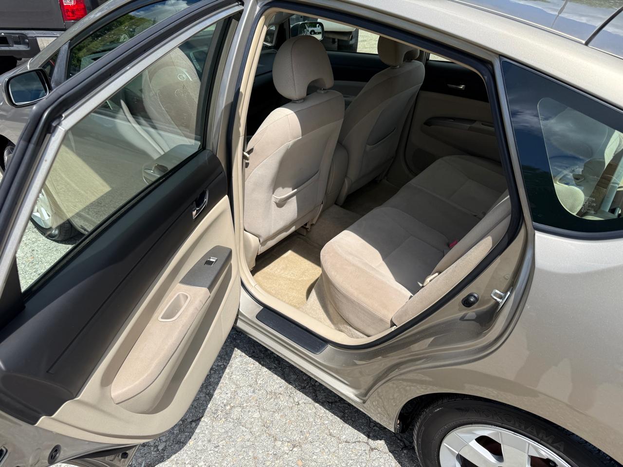 Toyota Prius 4-Door Liftback 2005