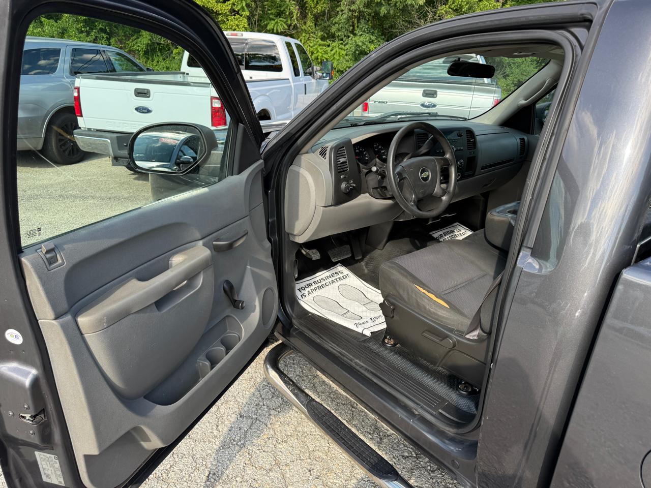 Chevrolet Silverado 1500 Work Truck 2WD 2011