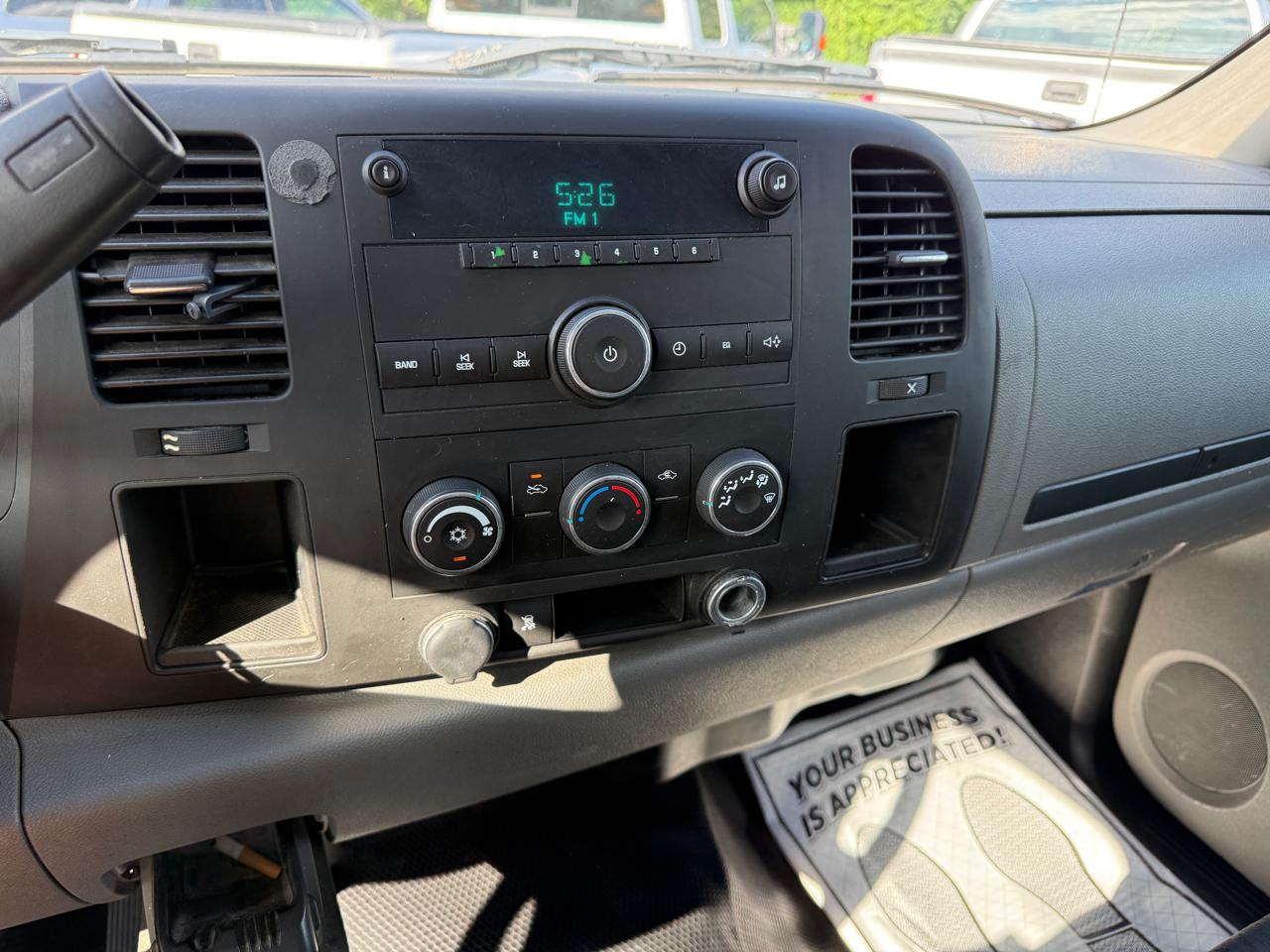 Chevrolet Silverado 1500 Work Truck 2WD 2011