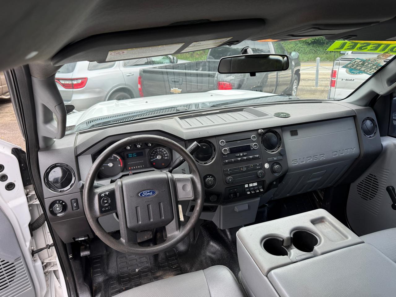 Ford F-250 SD XL Crew Cab 4WD 2016