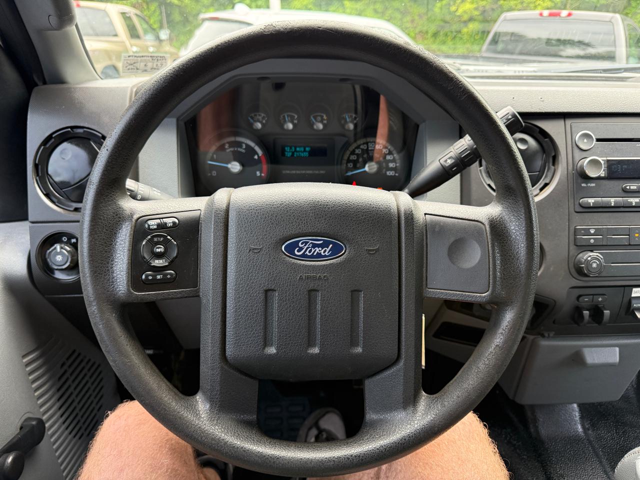 Ford F-250 SD XL Crew Cab 4WD 2016