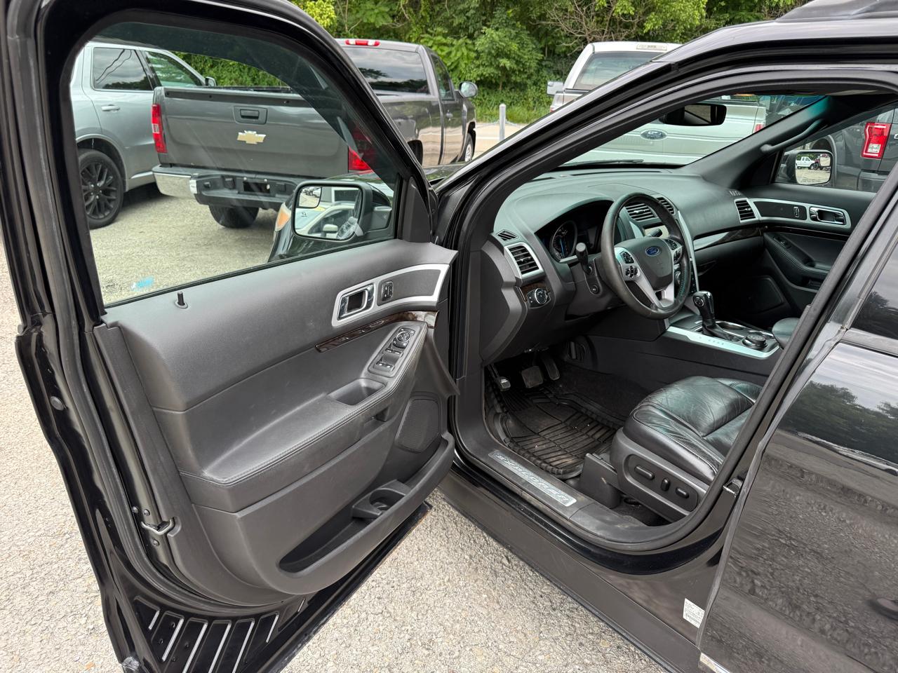 Ford Explorer Limited 4WD 2013