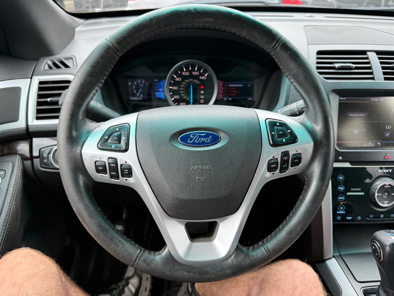 Ford Explorer Limited 4WD 2013