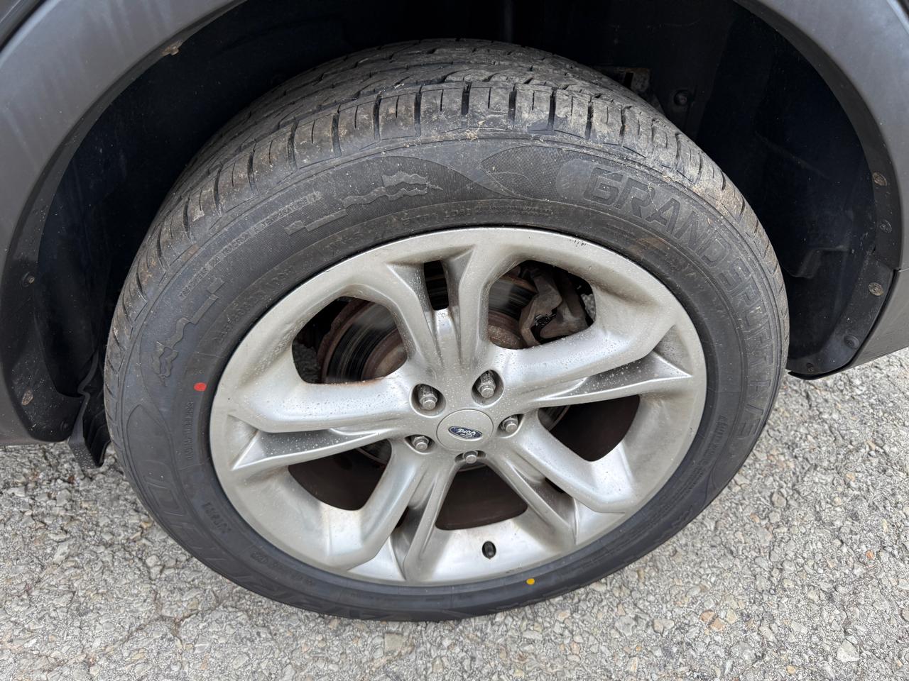 Ford Explorer Limited 4WD 2013