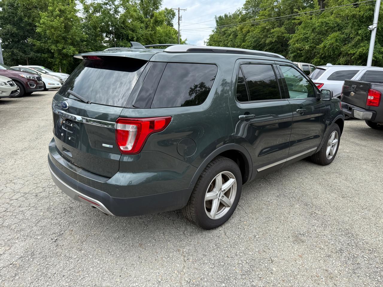 Ford Explorer XLT 4WD 2016
