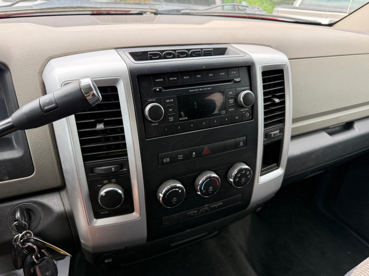 RAM 2500 SLT Crew Cab SWB 4WD 2012
