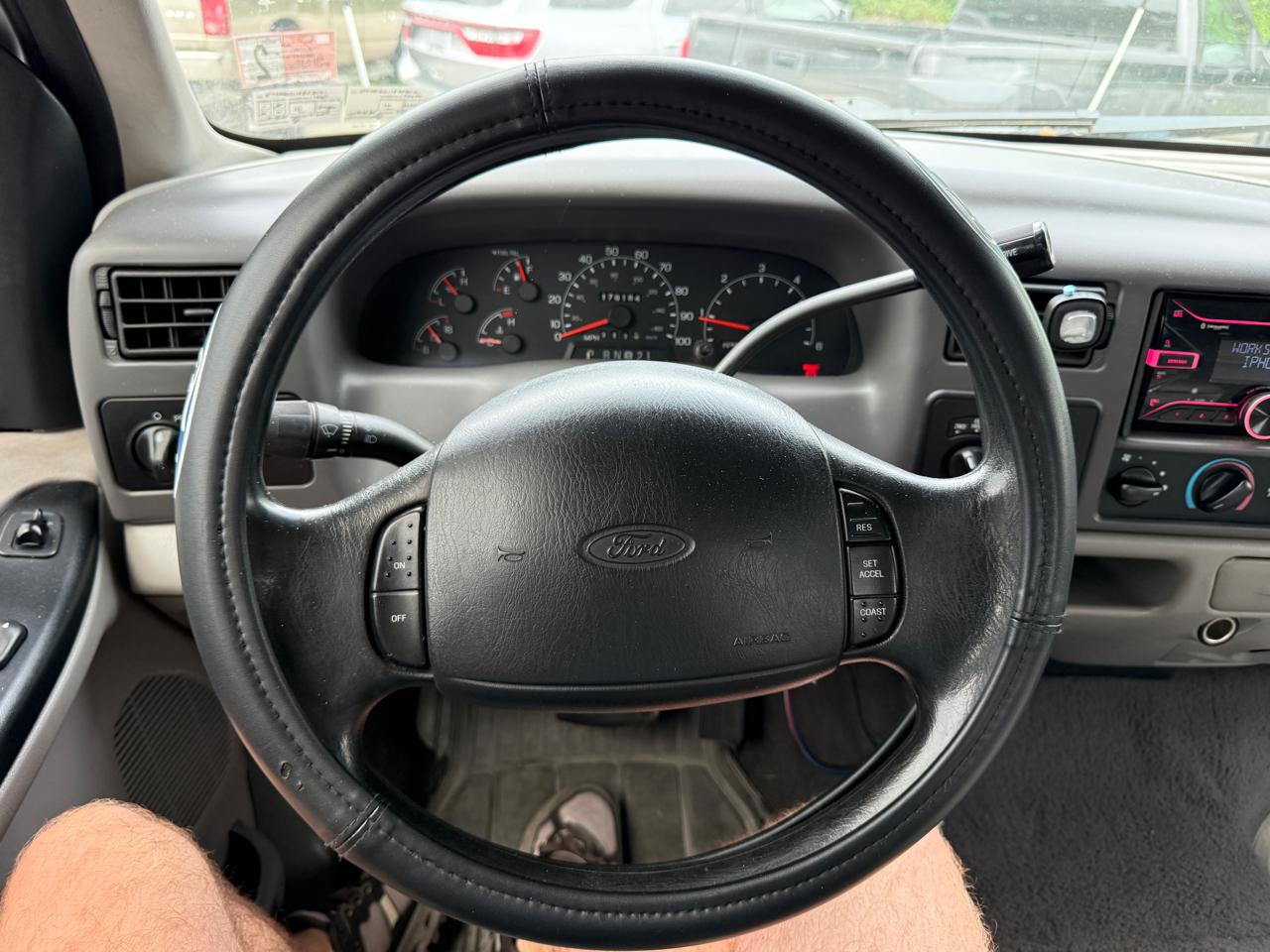 Ford F-250 SD XLT SuperCab Short Bed 4WD 2001