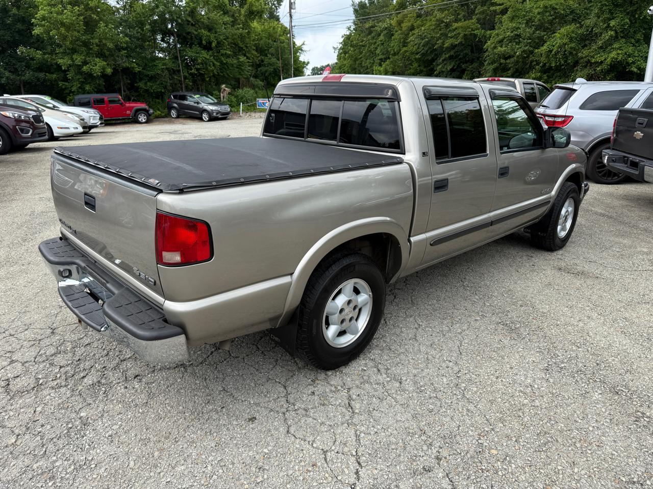 Chevrolet S10 Pickup LS Crew Cab 4WD 2002