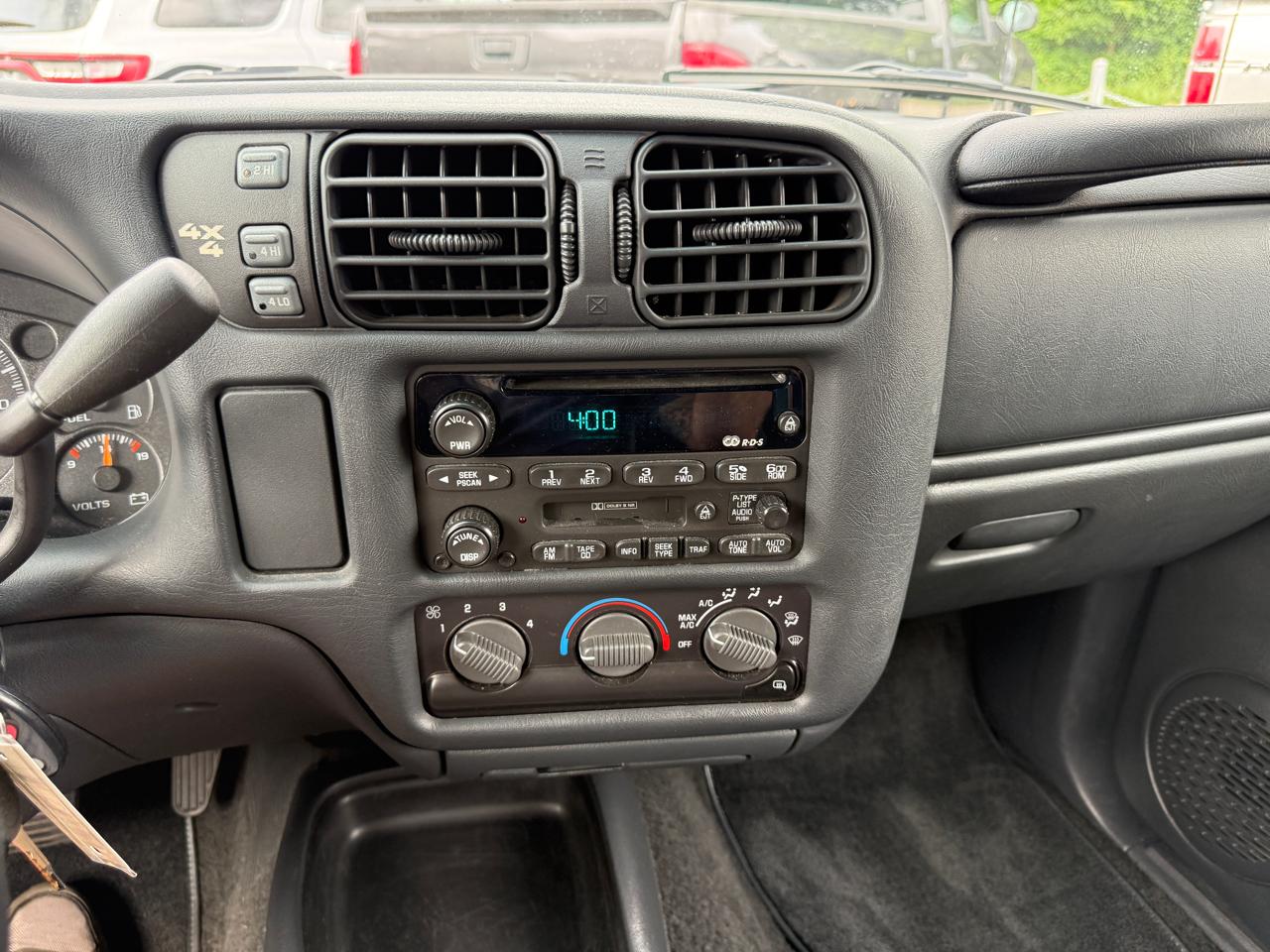 Chevrolet S10 Pickup LS Crew Cab 4WD 2002
