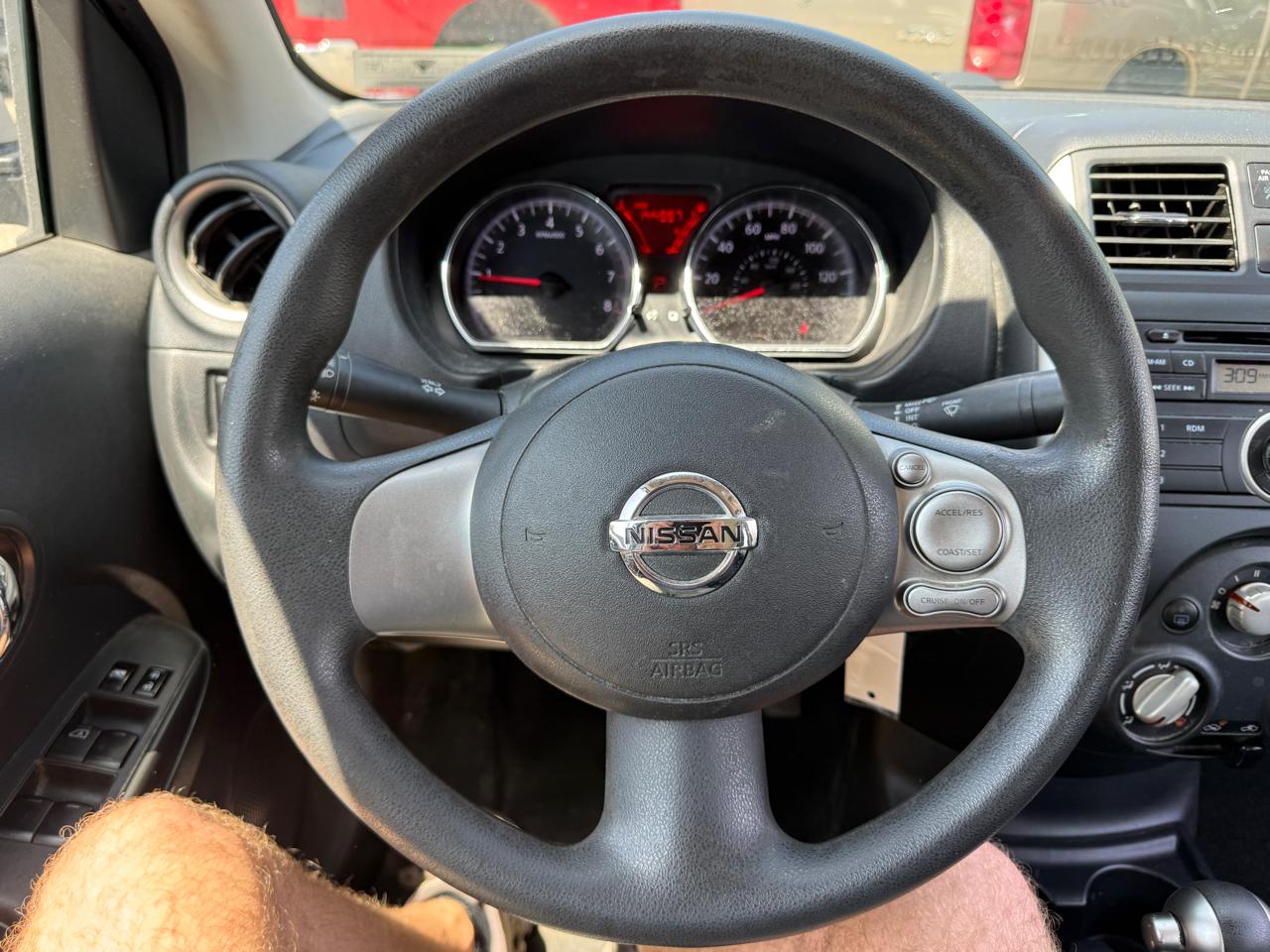 Nissan Versa 1.6 S Plus 2014