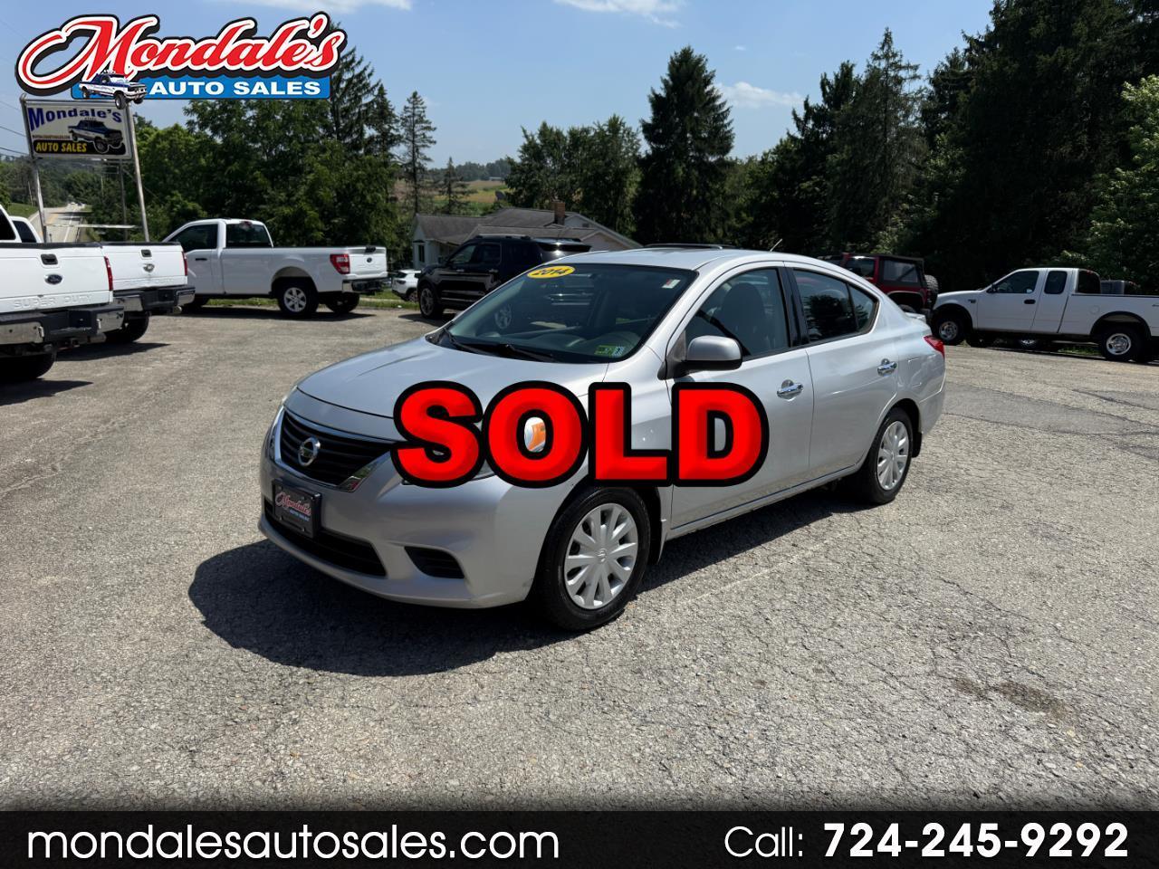 Nissan Versa 1.6 SV Sedan 2014