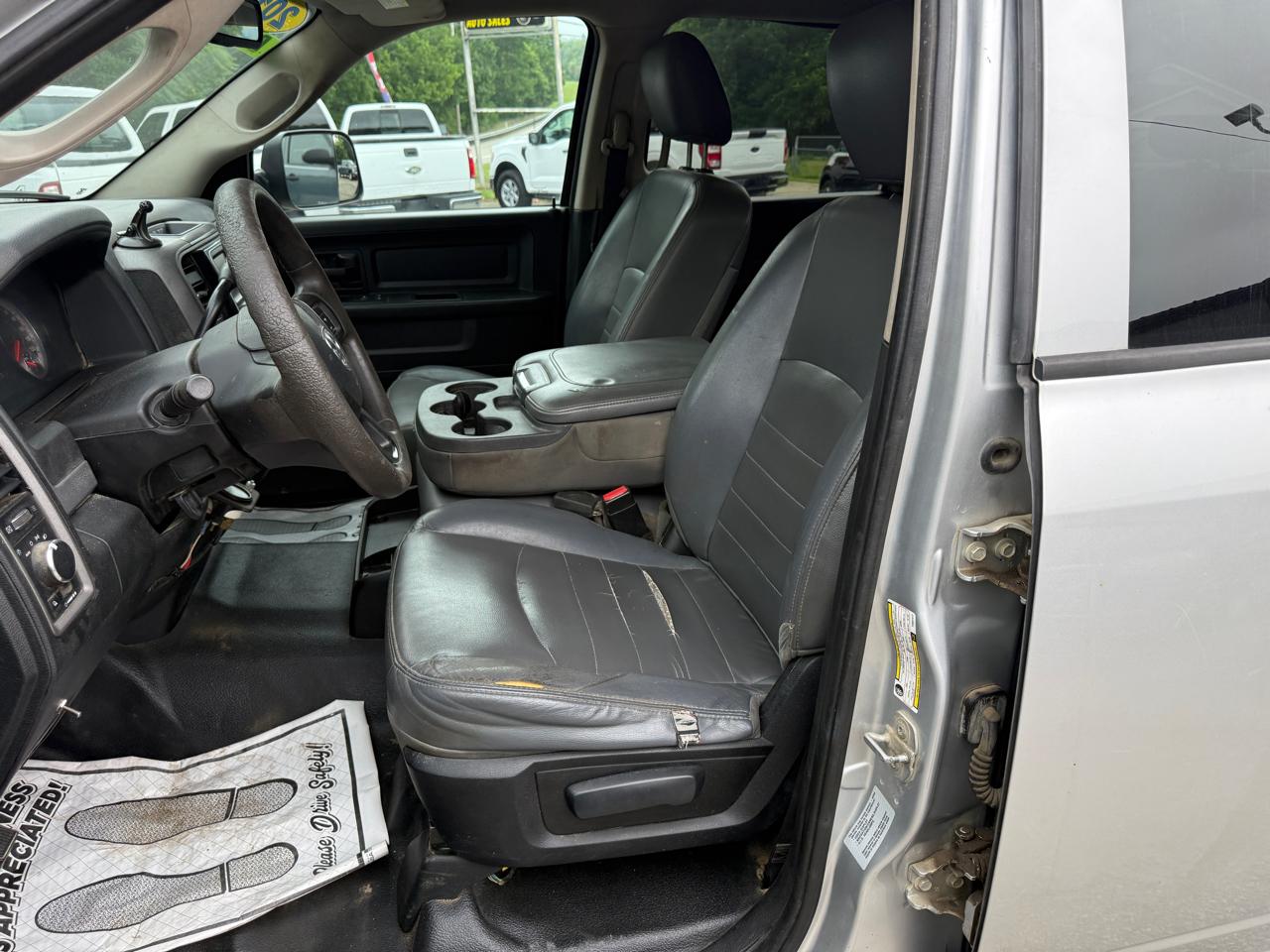 RAM 2500 Tradesman Crew Cab LWB 4WD 2015
