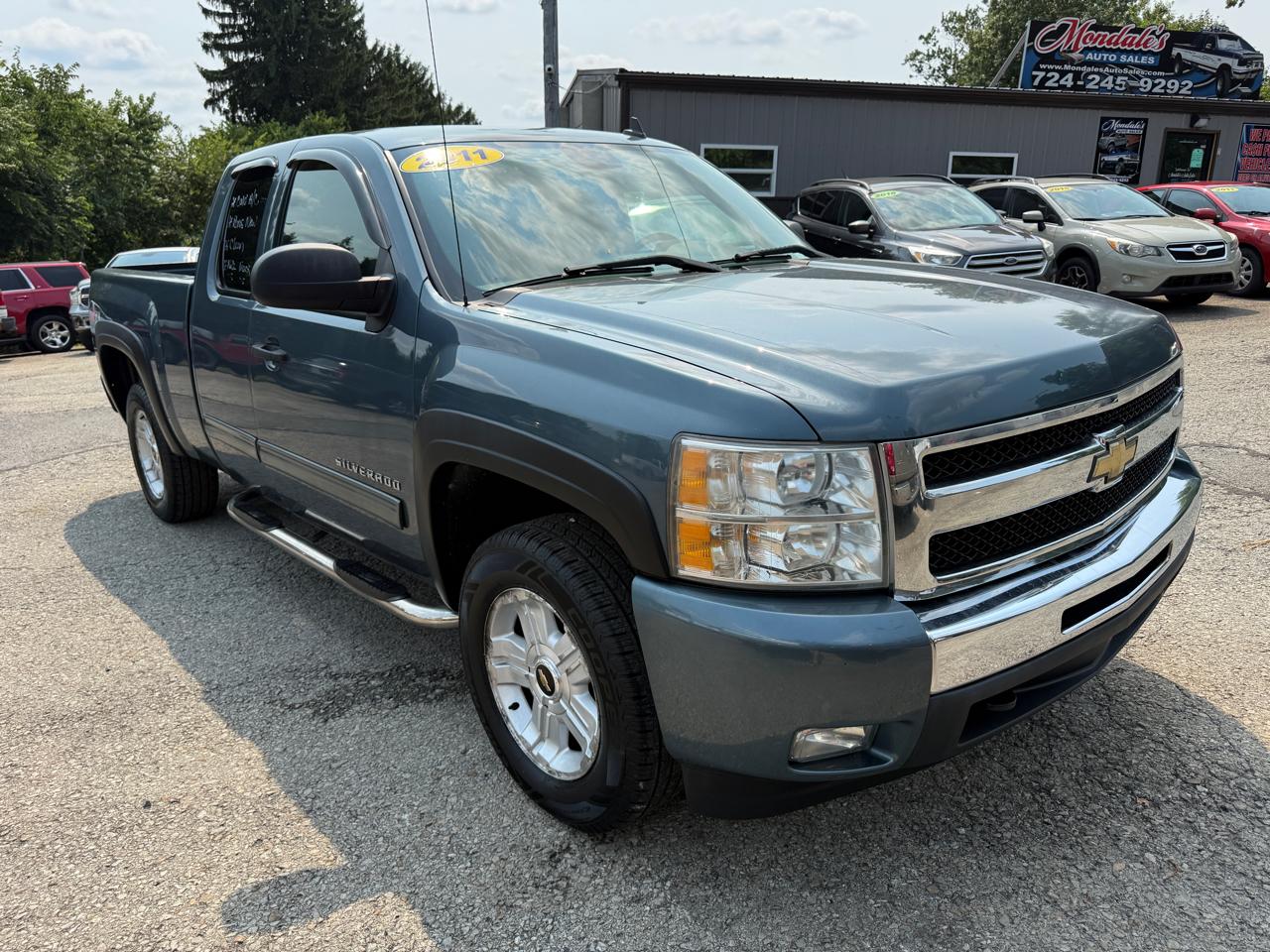 Chevrolet Silverado 1500 LT Ext. Cab 4WD 2011