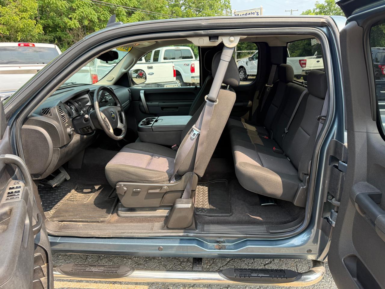 Chevrolet Silverado 1500 LT Ext. Cab 4WD 2011