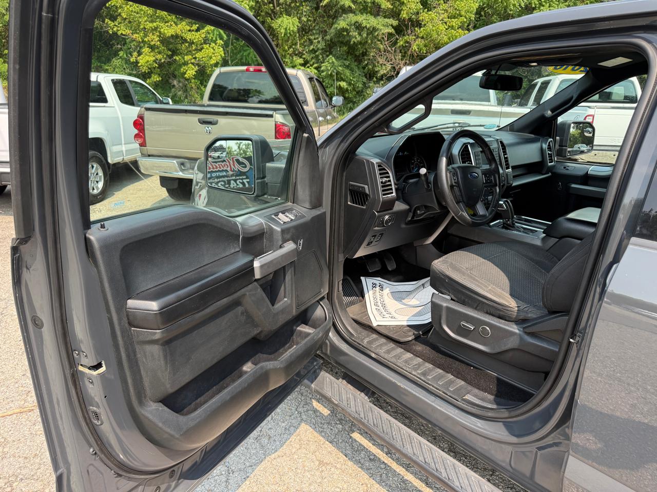 Ford F-150 XLT SuperCrew 5.5-ft. Bed 4WD 2016