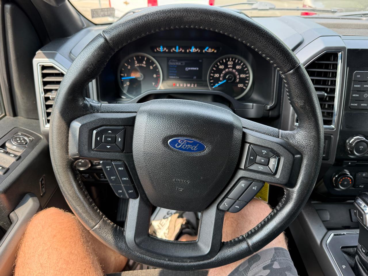 Ford F-150 XLT SuperCrew 5.5-ft. Bed 4WD 2016