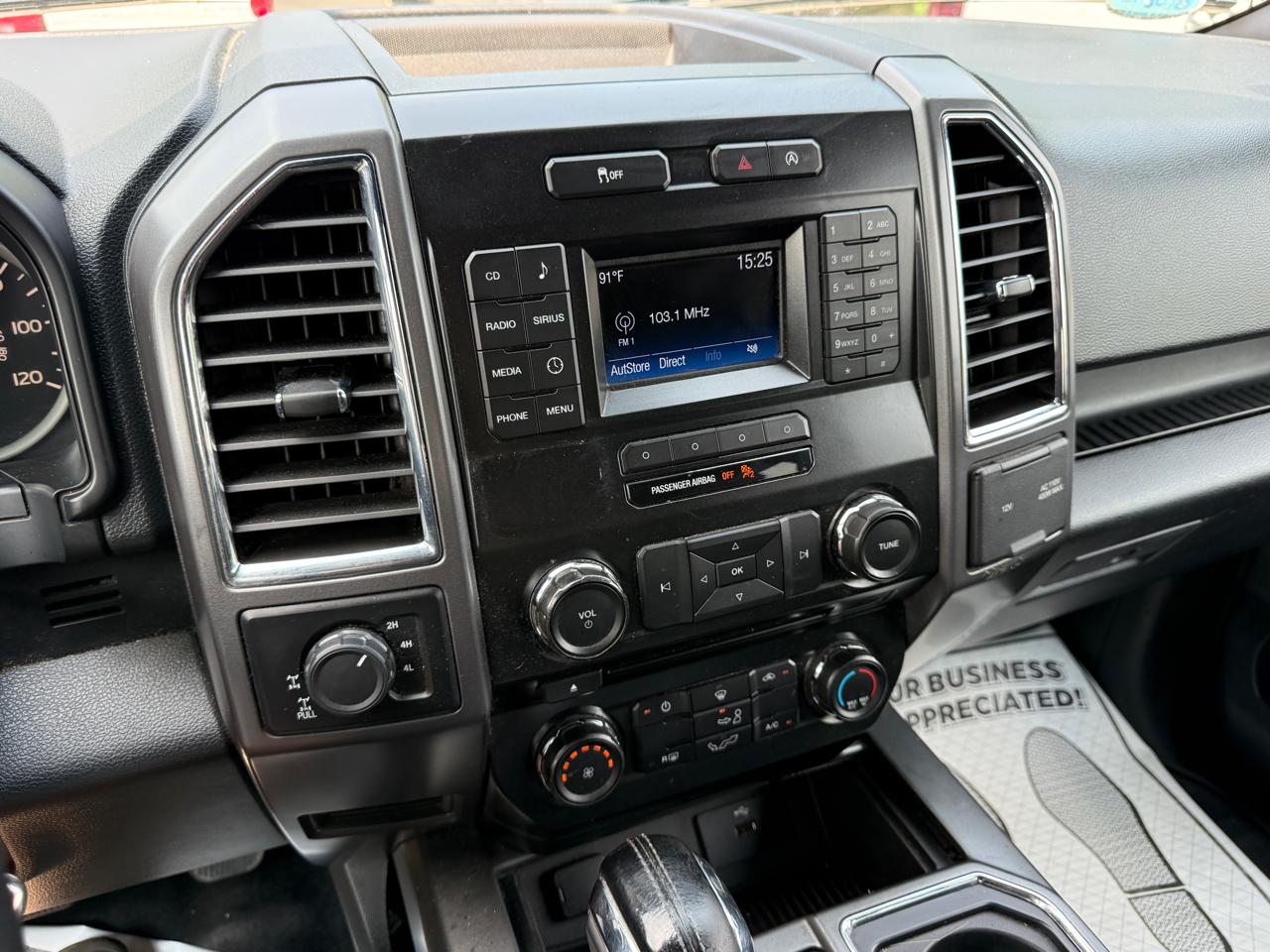 Ford F-150 XLT SuperCrew 5.5-ft. Bed 4WD 2016